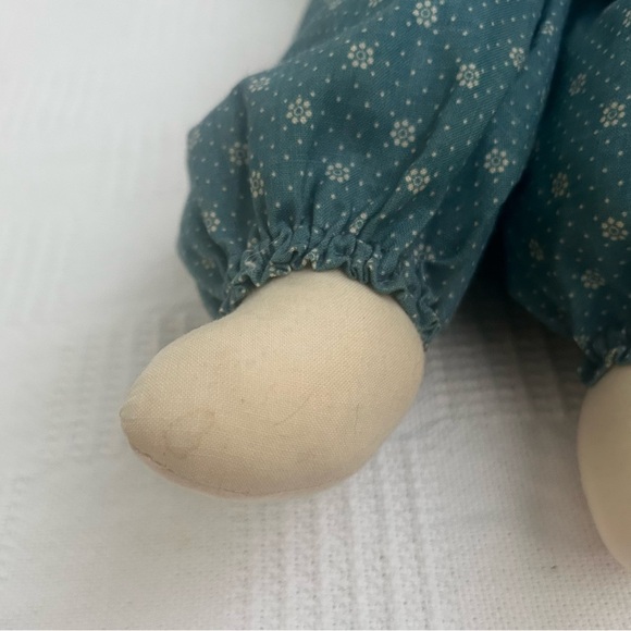 Primitive Sitting Bunny Doll Blue Calico Cottage Easter Decor - Picture 4 of 11